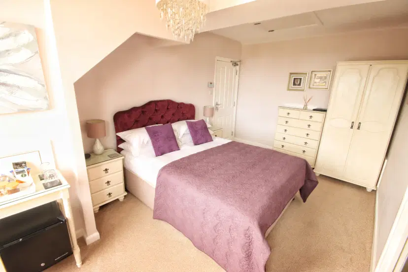 Churston room at Two Beaches B&B, Paignton
